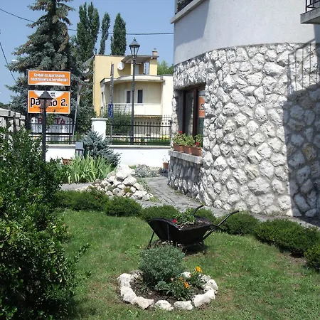 Casa de hóspedes Sasi Panzió 2 Esztergom