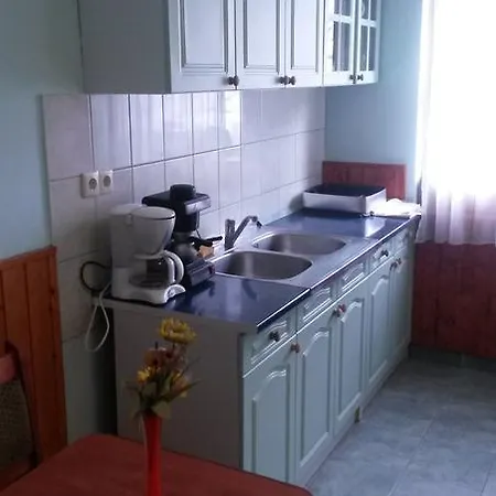 Sasi Panzió 2 3*