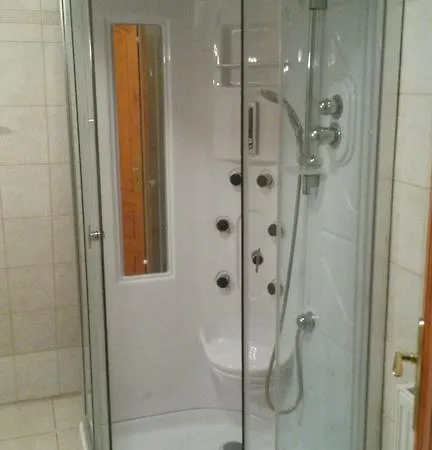 Sasi Panzió 2