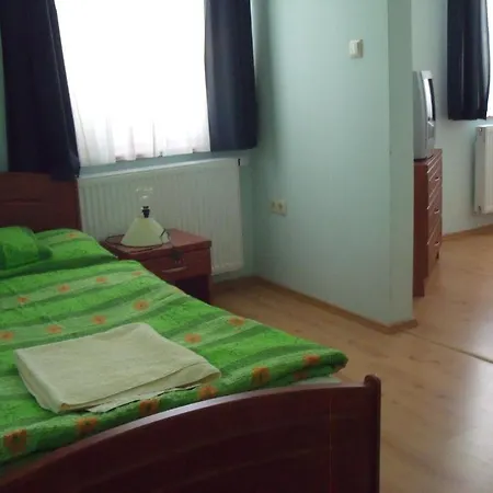 Maison d'hôtes Sasi Panzio 2 Esztergom