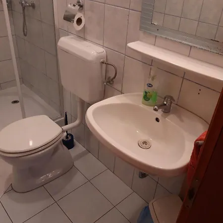 Guest house Sasi Panzio 2 3*