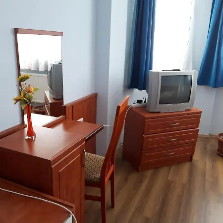 Sasi Panzio 2 Esztergom