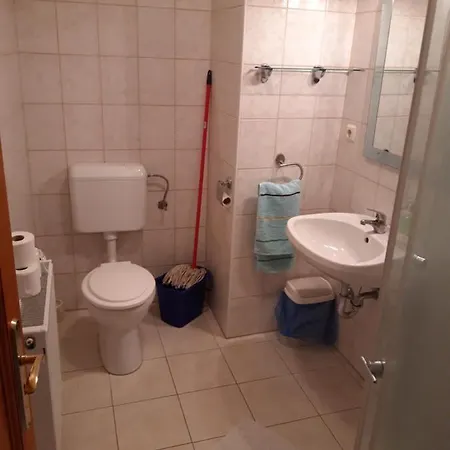 Guest house Sasi Panzio 2 3*