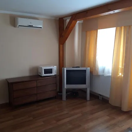 Sasi Panzio 2 3* Esztergom