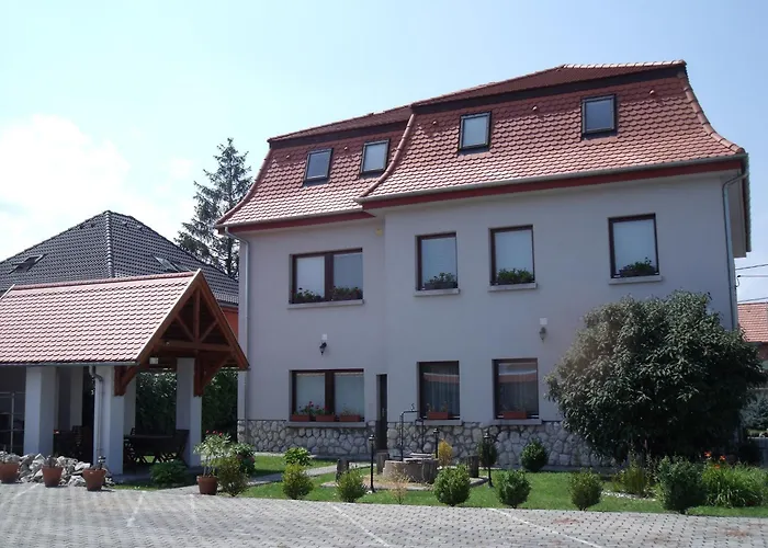 Pensionat Sasi Panzio 2 3*