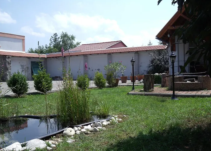 Sasi Panzio 2 Pensionat 3*