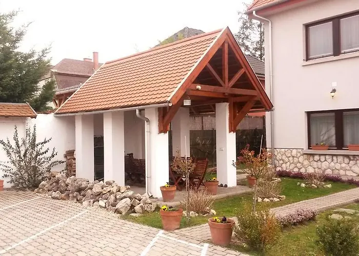 Sasi Panzió 2 Casa de hóspedes Esztergom