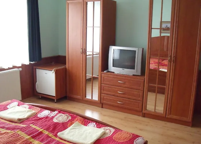 Sasi Panzió 2 3* Esztergom